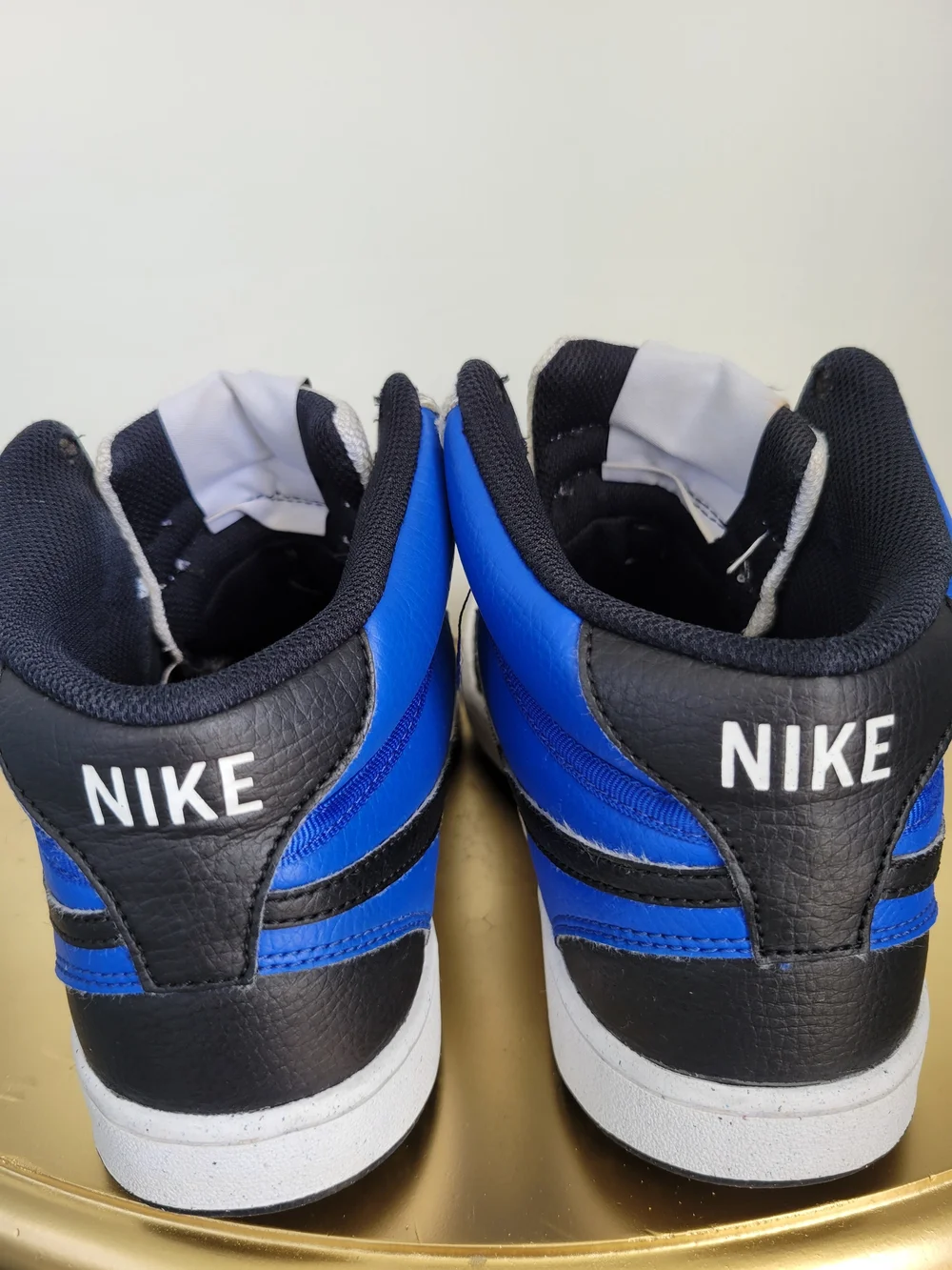 Nike Men’s Royal Blue, White & Black Mid-Top Sneakers Size 8